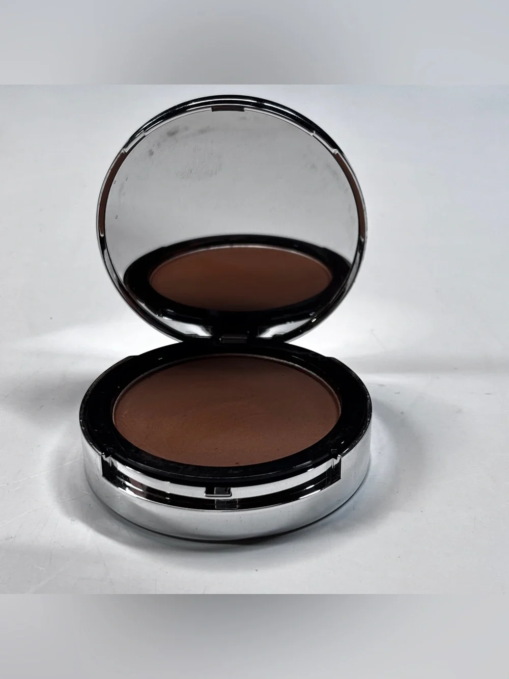 E.L.F. SHEER TINT FINISHING POWDER DEEP .33 oz  Makeup Glow Lightweight